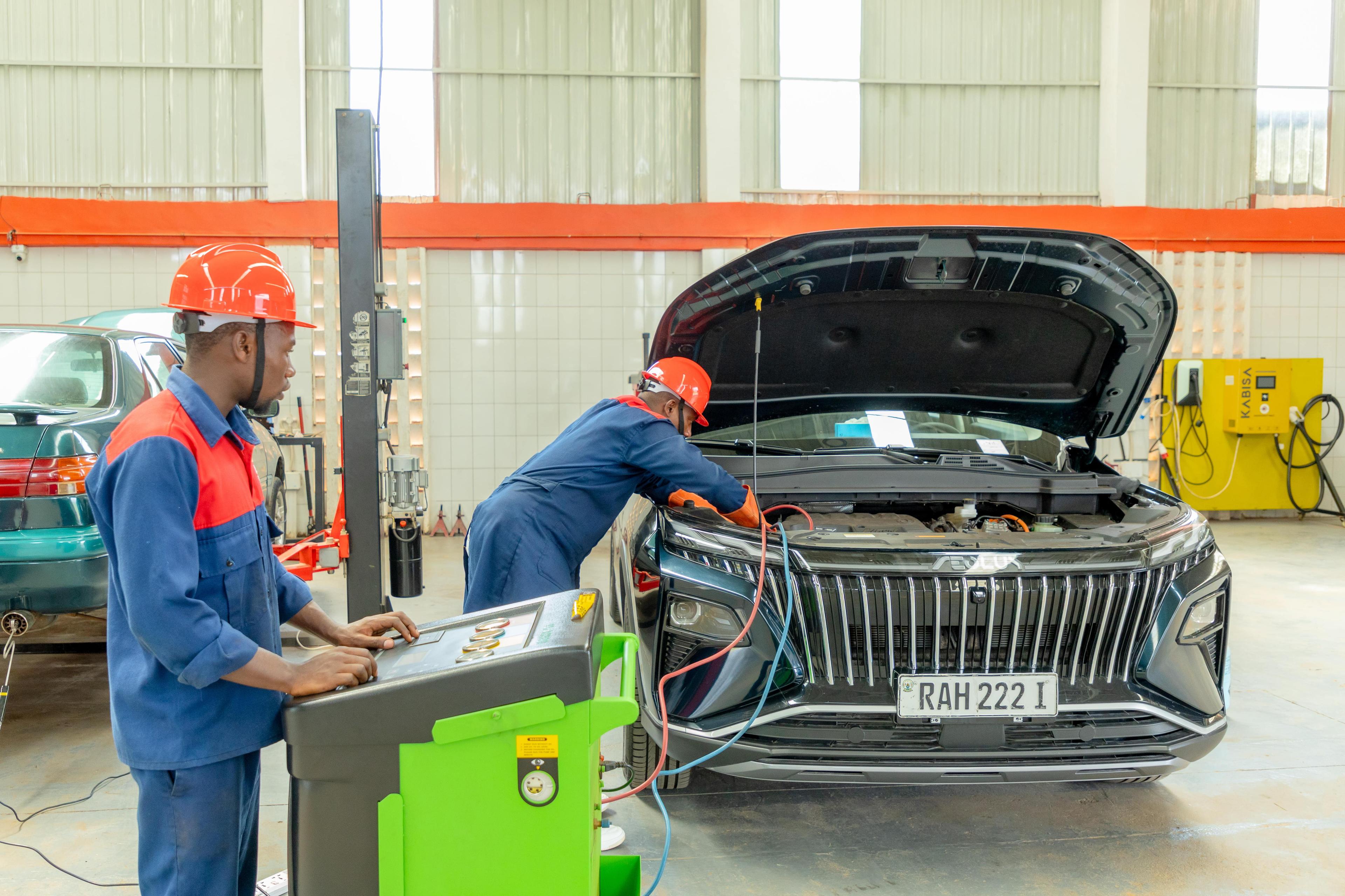 EV and Hybrid Maintenance and Repair