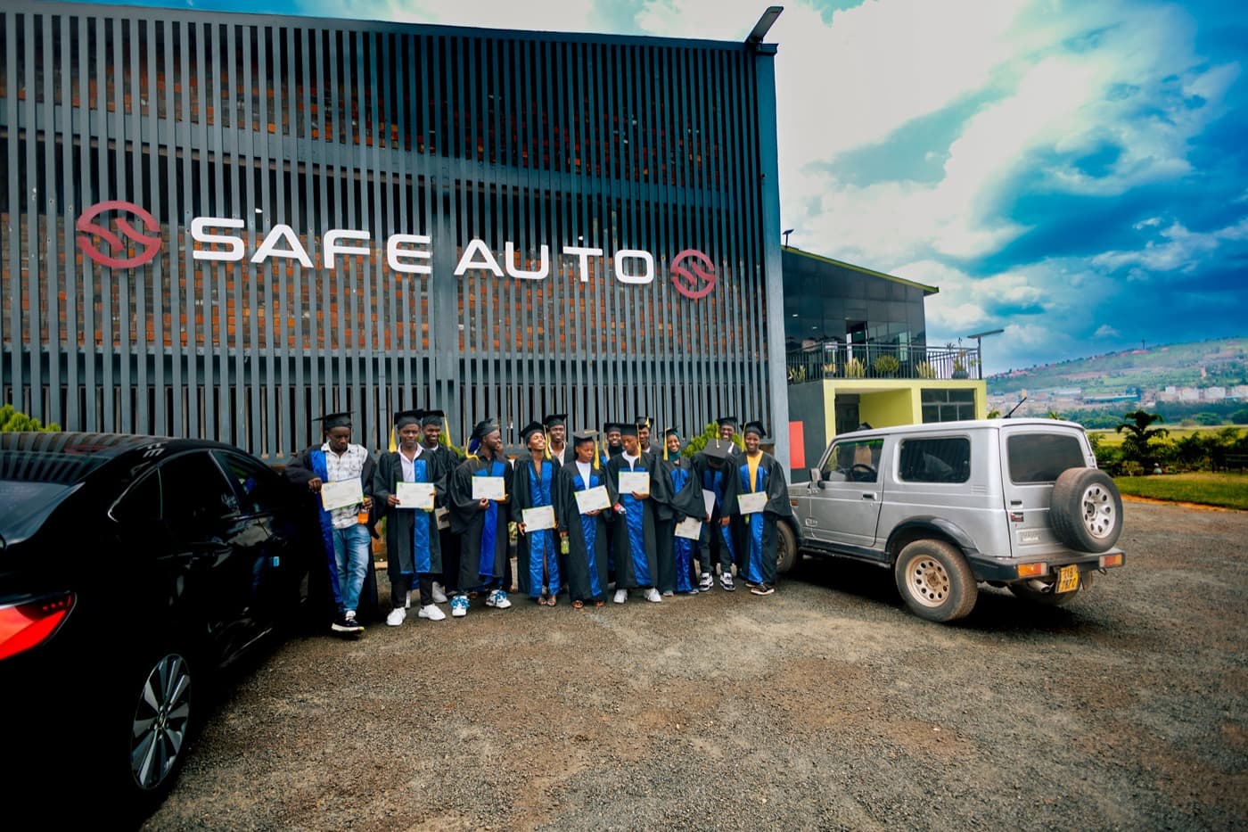 Safe Auto Garage workshop — technicians at work (2)