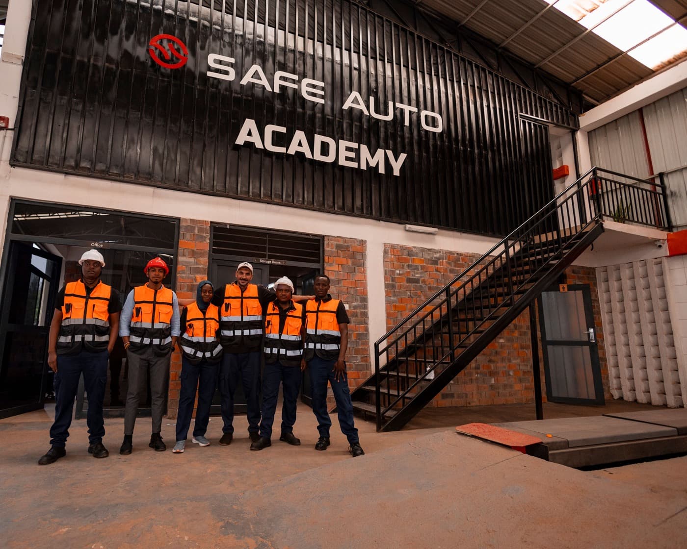 Safe Auto Garage workshop — technicians at work (5)